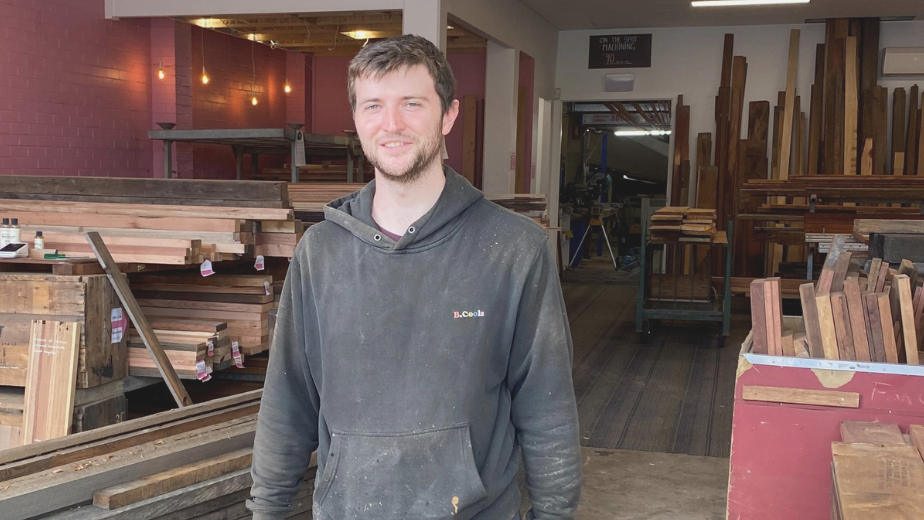 Read Samuel’s journey from underemployment to securing a stable job through MTC Australia’s Workforce Australia Program. Discover how he found success at WasteWood with the support and training provided.